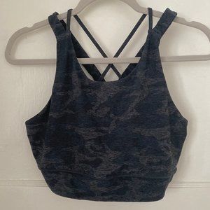 Vuori Elevation Sports Bra - Black Camo - XL